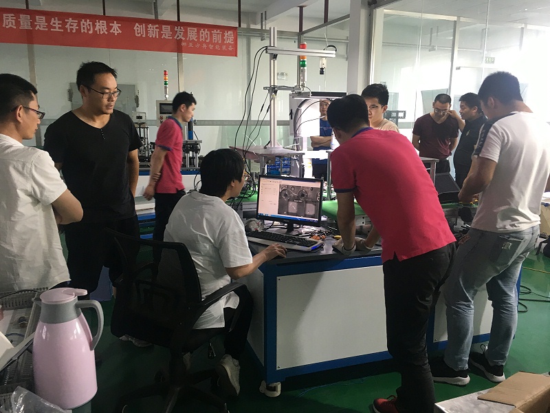 自动化检测分解机顺利通过上海铁路局联合专家组验收—手机看片网址